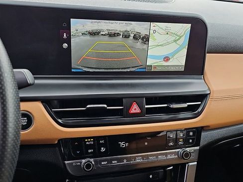 Used 2024 Kia Seltos SX w/ SX Sunroof Package image 20