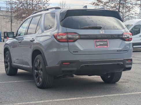 New 2026 Honda Pilot Black Edition image 9