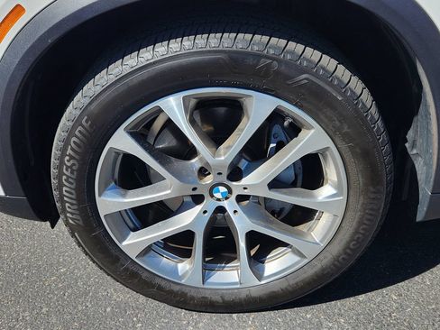 Used 2024 BMW X5 xDrive40i AWD/4WD image 18