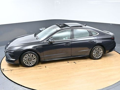 Used 2025 Hyundai Sonata Limited image 50
