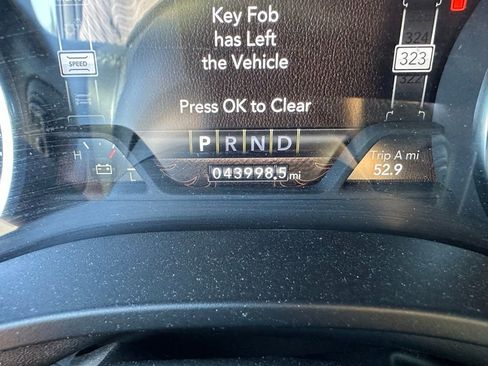 Used 2023 RAM 1500 Laramie image 10