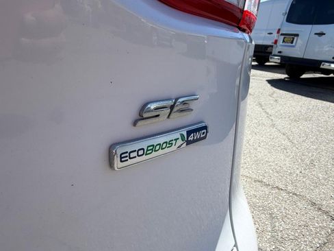 Used 2015 Ford Escape SE AWD/4WD image 41