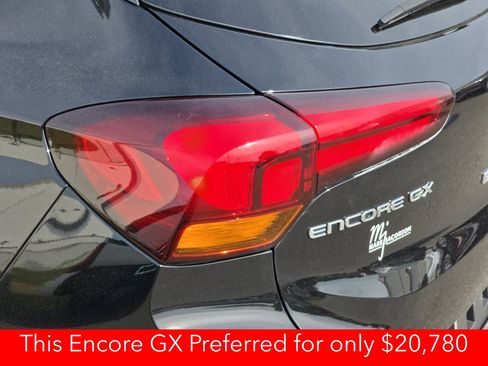 Used 2025 Buick Encore GX Preferred FWD image 41
