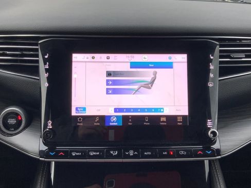 Used 2023 Jeep Wagoneer Series III w/ Preferred Equipment Group image 34