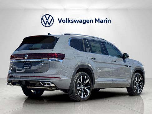 New 2026 Volkswagen Atlas SEL Premium R-Line image 5