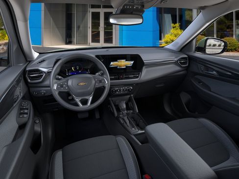 New 2026 Chevrolet TrailBlazer LT w/ Convenience Package AWD/4WD image 15