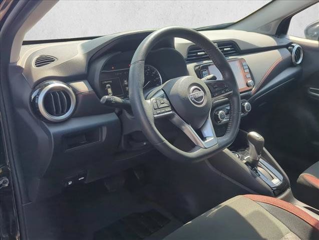 Used 2025 Nissan Versa SR w/ Trunk Package FWD image 9