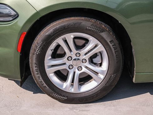 Used 2022 Dodge Charger SXT RWD image 10