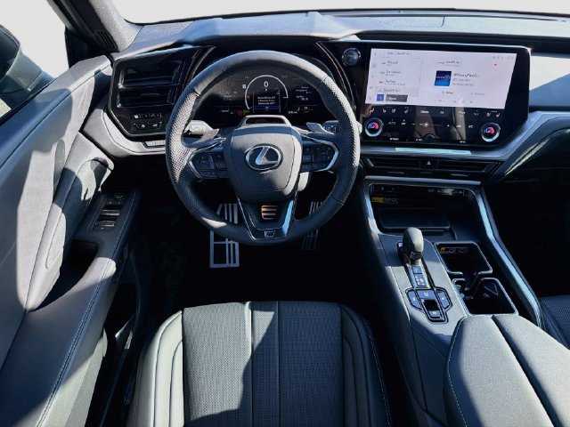 New 2026 Lexus TX 500h AWD w/ Technology Package image 18
