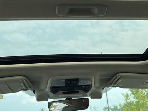 Certified 2021 Subaru Crosstrek 2.0i Premium w/ Moonroof Package image 26