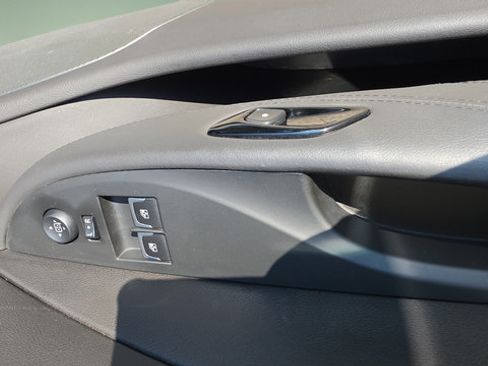 Used 2016 Cadillac ELR FWD image 30