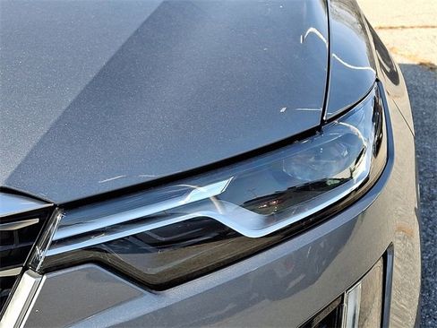 Used 2020 Cadillac XT6 Premium Luxury image 9