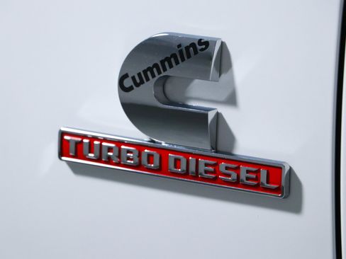 Used 2024 RAM 2500 Laramie AWD/4WD image 31