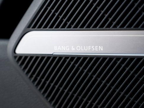 Used 2022 Audi Q5 2.0T Premium Plus image 12