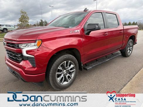 Used 2025 Chevrolet Silverado 1500 RST image 1