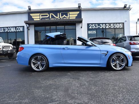 Used 2015 BMW M4 Convertible image 8