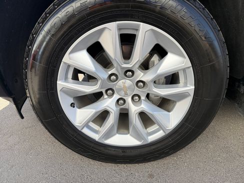 Used 2024 Chevrolet Silverado 1500 Custom RWD image 11
