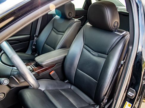 Used 2014 Cadillac XTS Premium AWD/4WD image 16