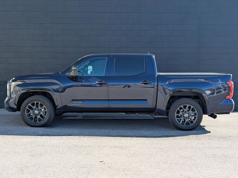 Used 2024 Toyota Tundra Platinum image 8