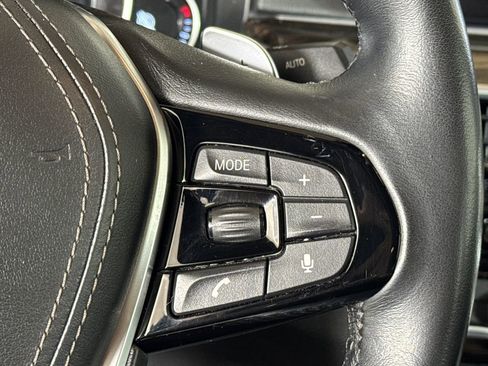 Used 2019 BMW 540i RWD image 25