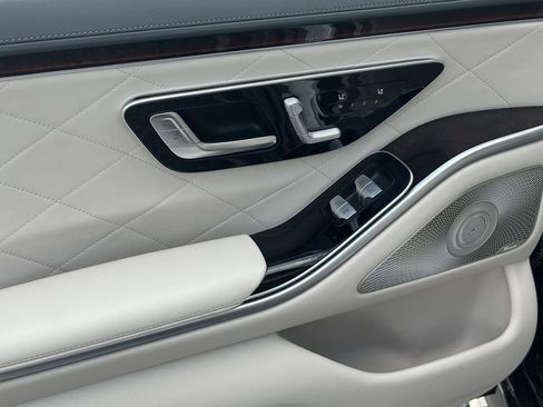 New 2026 Mercedes-Benz S 580 4MATIC Sedan image 26