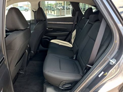 Certified 2023 Hyundai Tucson SEL AWD/4WD image 10