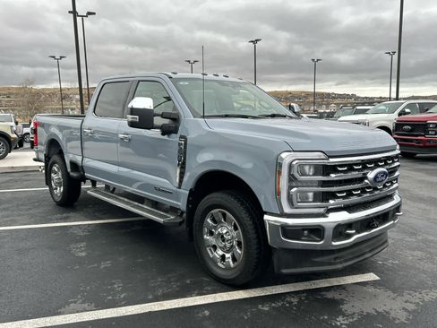 Certified 2024 Ford F350 Lariat image 4