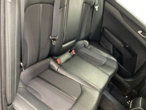 Used 2022 Kia K5 GT-Line AWD/4WD image 35