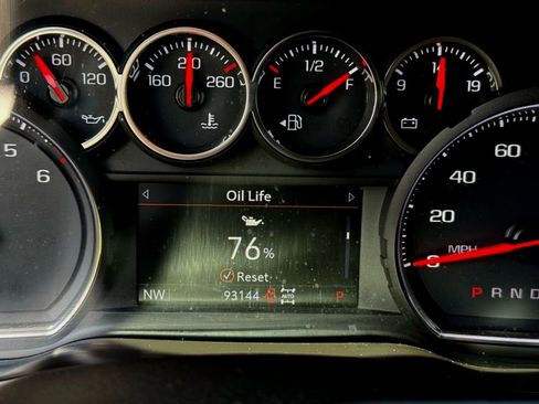 Used 2019 Chevrolet Silverado 1500 LTZ w/ LTZ Plus Package image 26