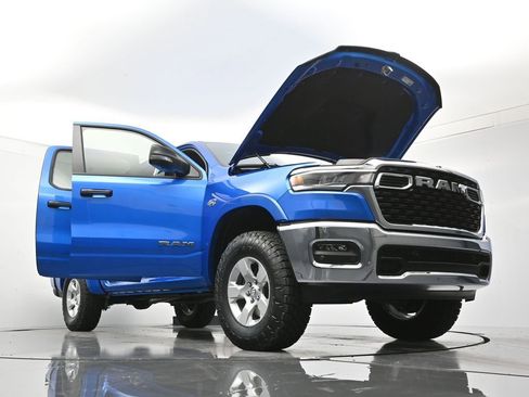 New 2026 RAM 1500 4x4 Crew Cab image 48