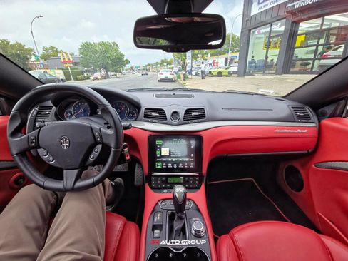 Used 2018 Maserati GranTurismo Sport RWD image 33