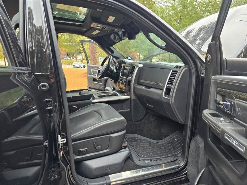 Used 2017 RAM 2500 Limited AWD/4WD image 25