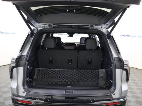 New 2026 Chevrolet Traverse RS FWD image 8