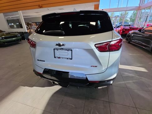 Used 2021 Chevrolet Blazer RS w/ Enhanced Convenience Package FWD image 9
