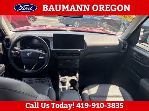 Used 2025 Ford Bronco Sport Badlands AWD/4WD image 12
