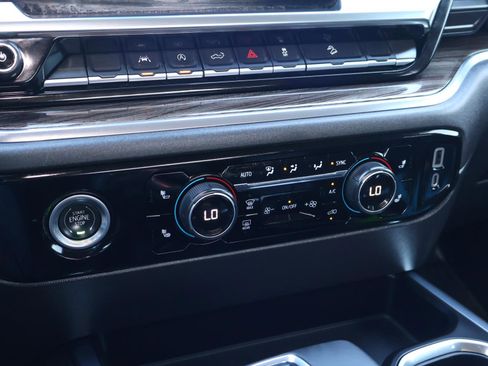 Used 2023 Chevrolet Silverado 1500 LT Trail Boss image 28