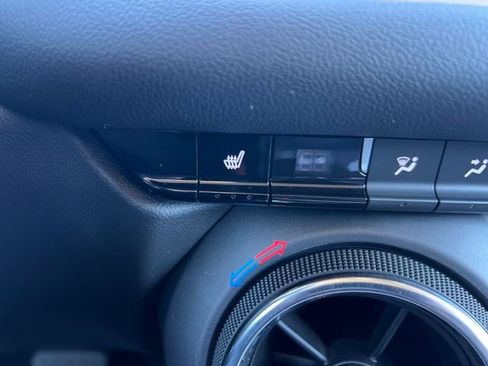 Certified 2024 Chevrolet Blazer LT w/ Convenience Package AWD/4WD image 26