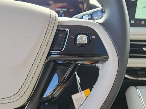 New 2026 Lincoln Aviator Reserve image 27