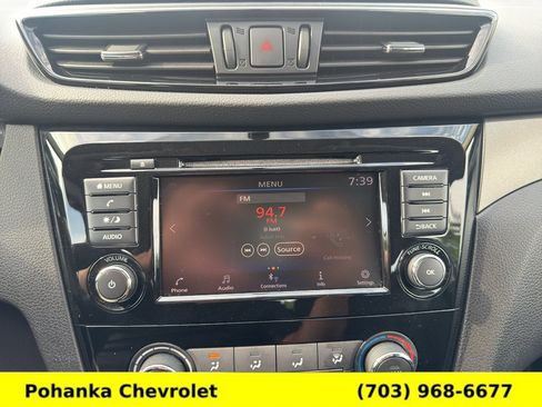 Used 2019 Nissan Rogue Sport S AWD/4WD image 18