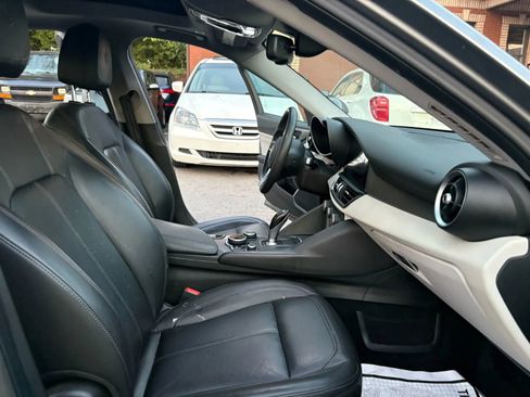Used 2018 Alfa Romeo Giulia Ti image 16