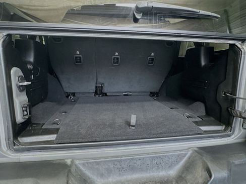Used 2020 Jeep Wrangler Unlimited Sport S AWD/4WD image 16