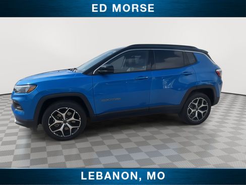 Used 2025 Jeep Compass Limited AWD/4WD image 5