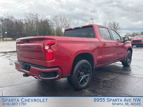 Used 2022 Chevrolet Silverado 1500 RST image 3