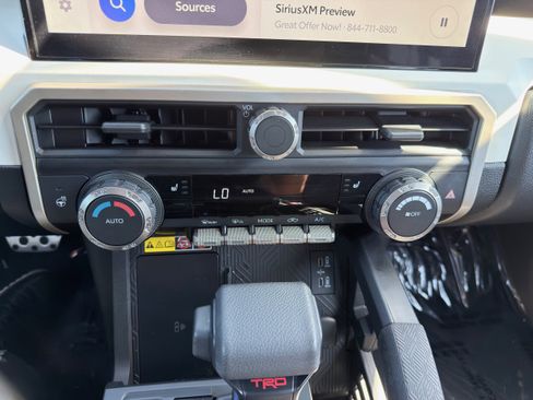 Used 2024 Toyota Tacoma TRD Sport w/ TRD Sport Upgrade Package image 34