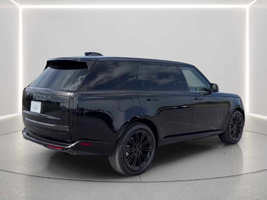 New 2026 Land Rover Range Rover Long Wheelbase SE AWD/4WD image 5