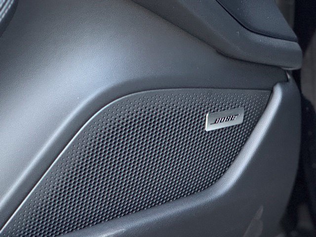 New 2025 Porsche Taycan 4S AWD/4WD image 18