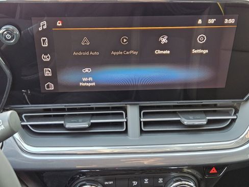 New 2026 Chevrolet Trax ACTIV w/ Sunroof Package image 19