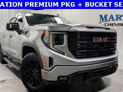 Used 2024 GMC Sierra 1500 Elevation w/ Elevation Premium Package