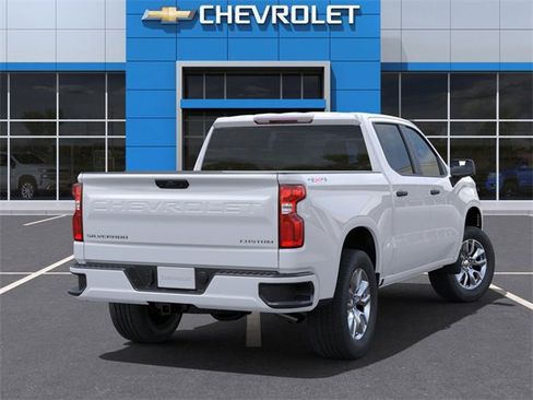 New 2025 Chevrolet Silverado 1500 Custom image 4