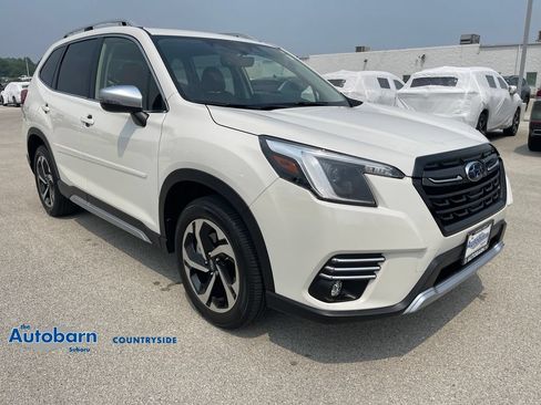 Used 2023 Subaru Forester Touring AWD/4WD image 7